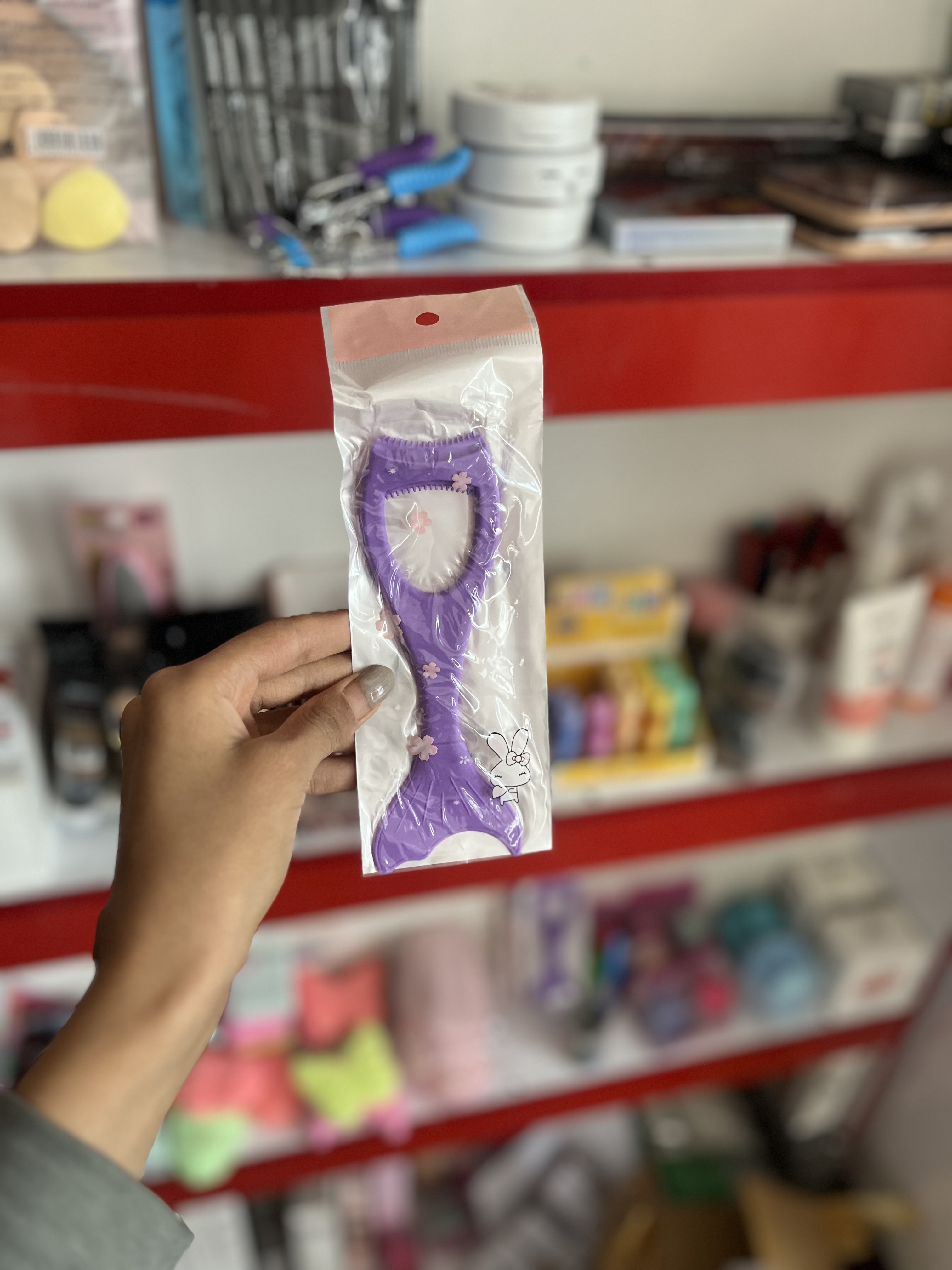 شابلون خط چشم و ریمل مدل ماهی