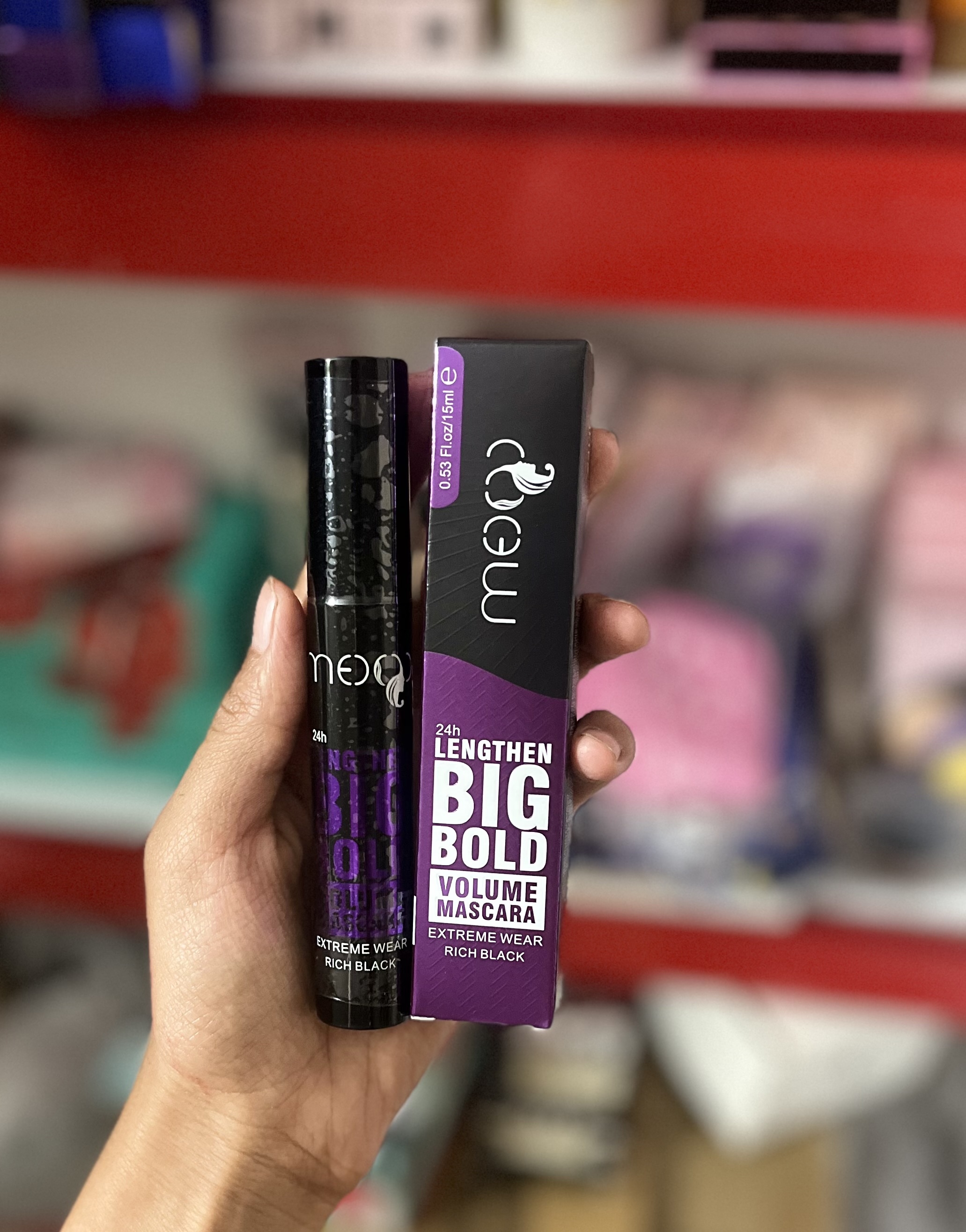 ریمل مدود مدل Big Bold حجم ۱۵ میلی‌لیتر حجم دهنده و بلند کننده